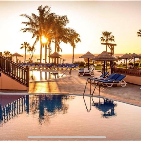Fantástico Apartamento con vistas al mar zona Club la Costa Castillo Fuengirola Esterno foto