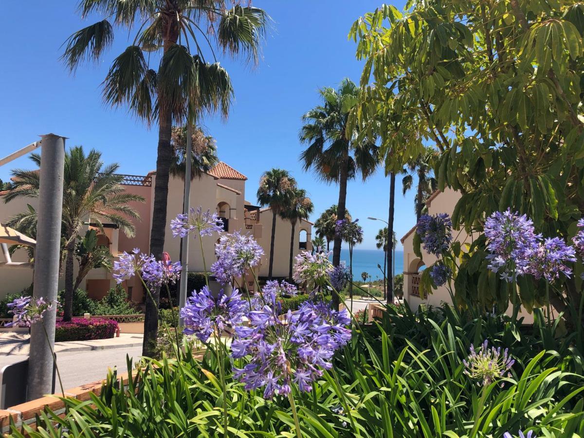 Fantástico Apartamento con vistas al mar zona Club la Costa Castillo Fuengirola Esterno foto
