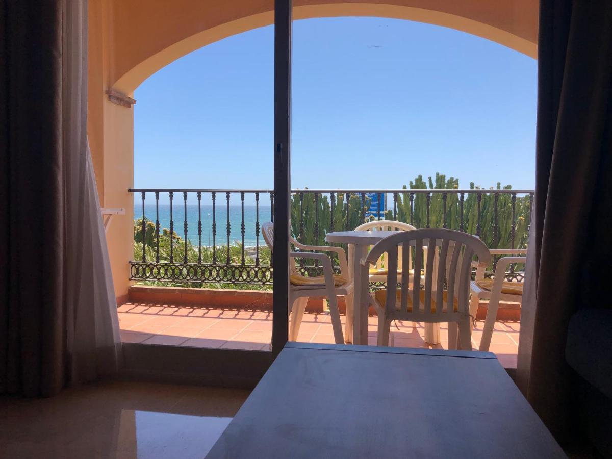 Fantástico Apartamento con vistas al mar zona Club la Costa Castillo Fuengirola Esterno foto