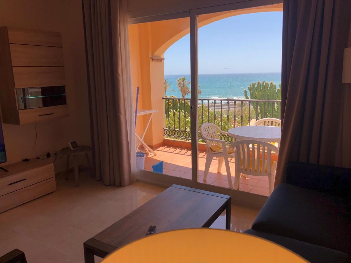 Fantástico Apartamento con vistas al mar zona Club la Costa Castillo Fuengirola Esterno foto