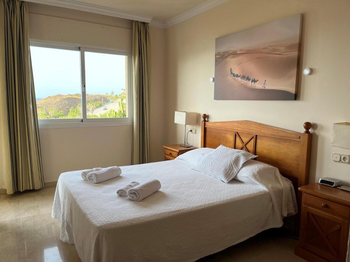 Fantástico Apartamento con vistas al mar zona Club la Costa Castillo Fuengirola Esterno foto